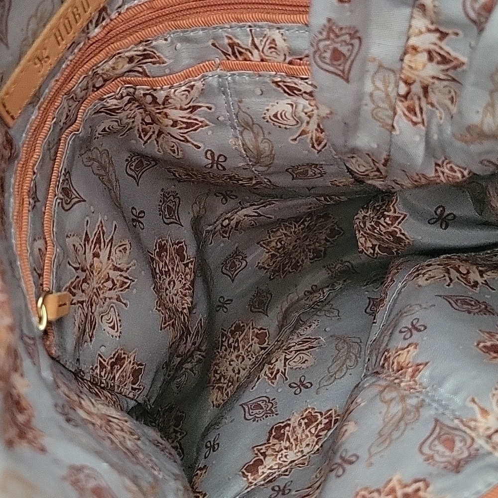HOBO Mahogany Dark Brown Sheila Crossbody Satchel Crinkle Shiny Leather - Picture 13 of 16